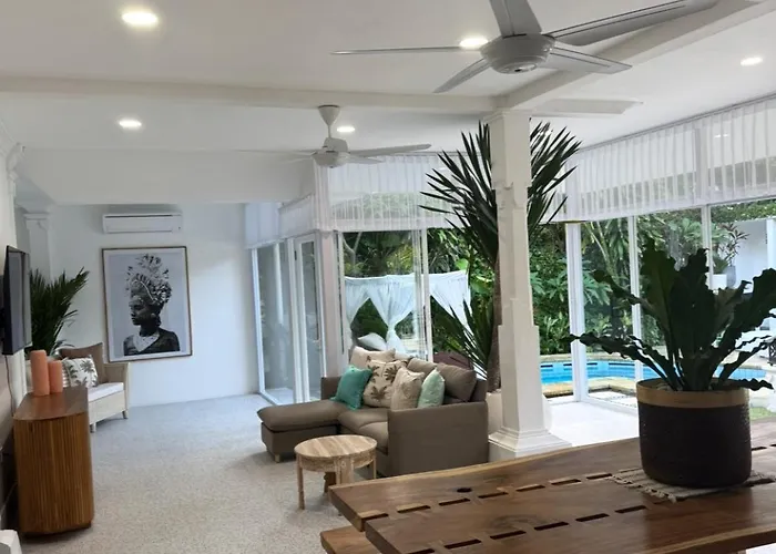 White Sands Private